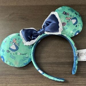 Disney Parks Princess Alice in Wonderland Minnie Mouse Ears Epcot United Kingdom